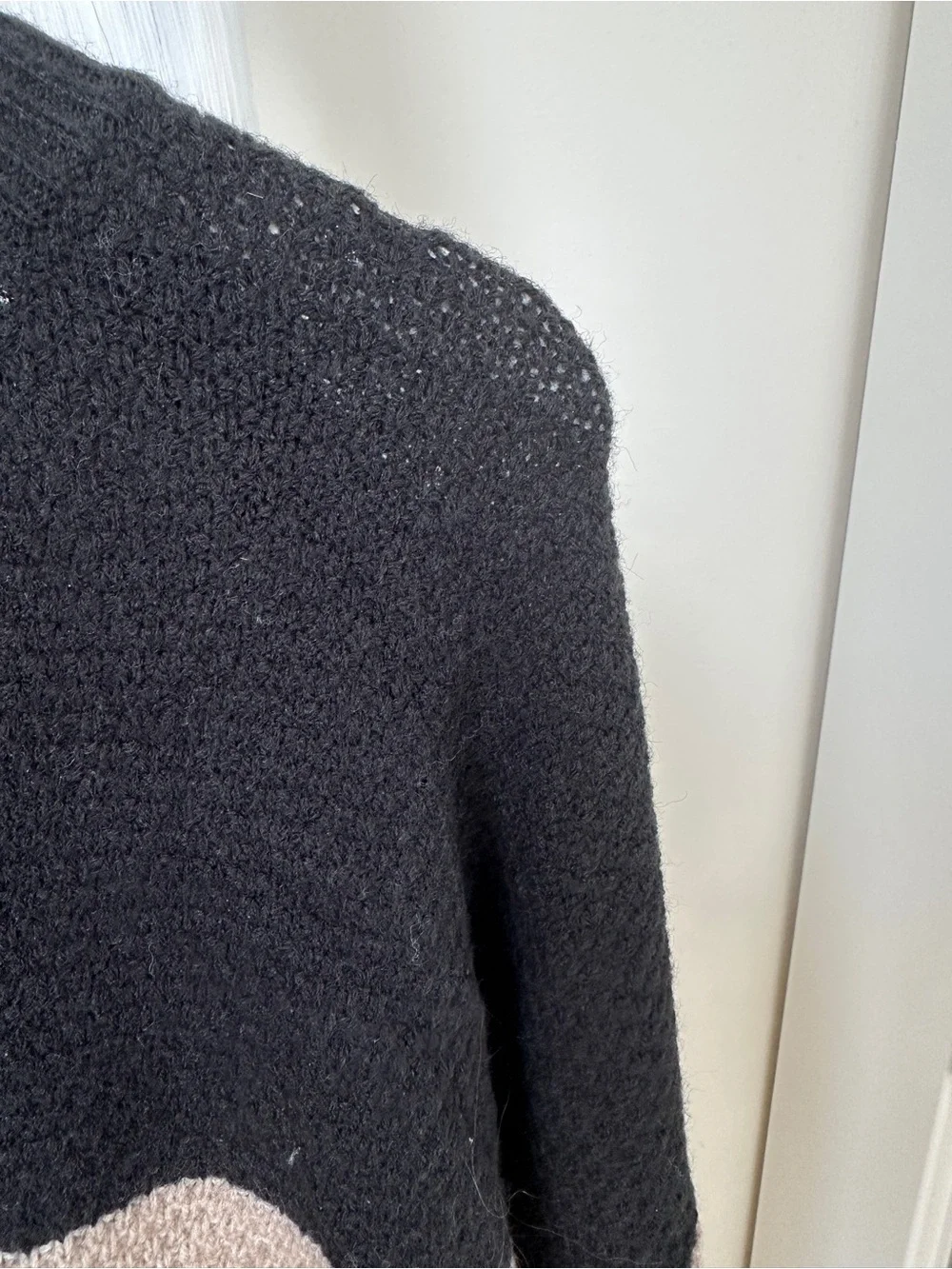 SHEIN Black and Beige Colorblock Crewneck Sweater XL